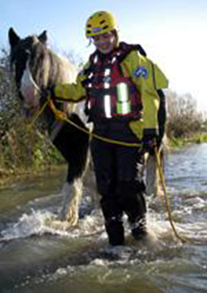 18 Horses Stranded by Floodwaters in UK, Situation Being Monitored by Officials