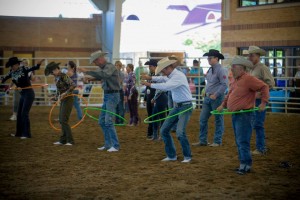 Sr. Western Pleasure hula hoop and dizzy bat competition. Photo Credit: Impulse Photography