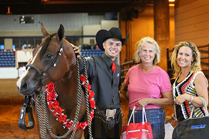 Wade Parks and Naturally Lazy Win Reichert Harris 3 and Over Limited Western Pleasure