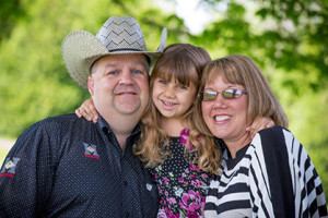 Judd, Allie, and Jennifer Paul. Photo Credit: Impulse Photography