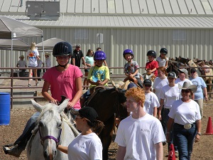 2,500 People Attended National Day of the Cowboy at AQHA Hall of Fame