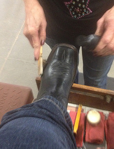 Shiny boots are a must have for the AQHA Select World Show!