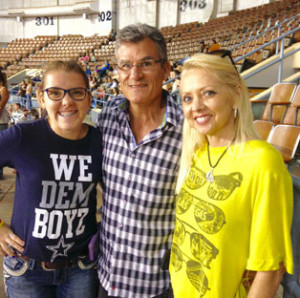 Natasha and her parents at the 2015 AQHA Youth World Show this summer