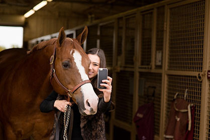 5 Tips For the Perfect Horse Selfie