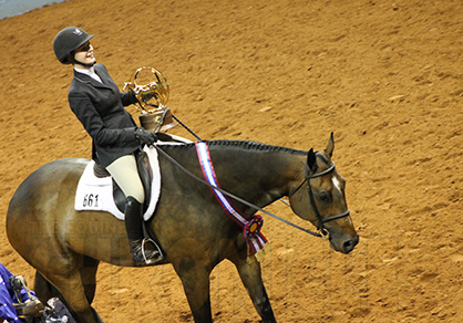 14-Year-Old Nya Kearns Wins First AQHYA World Title in Equitation