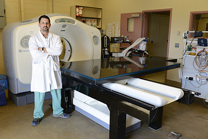 Vets Design State-of-the-Art CT Scan Table Especially For Horses!