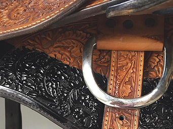 How To…DIY Dyeing – Dyeing Leather Tack