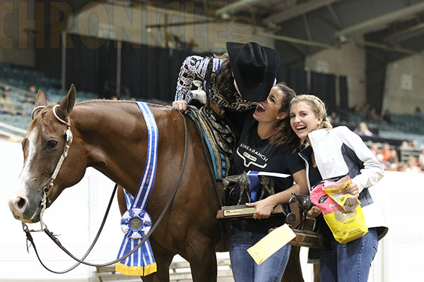 Bruce Vickery/Ona Good Cowboy and Sarah Finkel/So So Good Win Junior and L1 14-18 Congress Trail