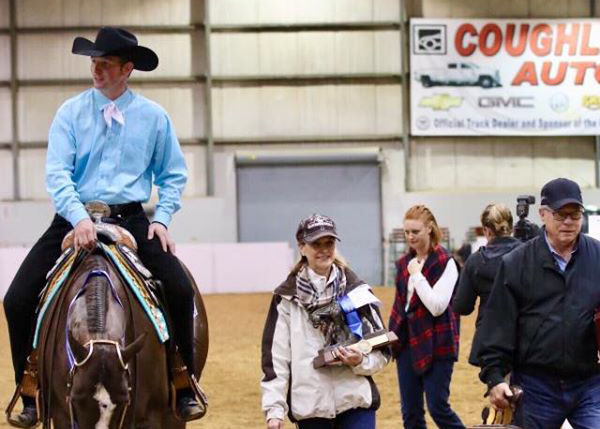 Dan Yeager/Cracking The Code Win Select Horsemanship, Casey Willis/KM Suddenly So Easy Win Junior WP