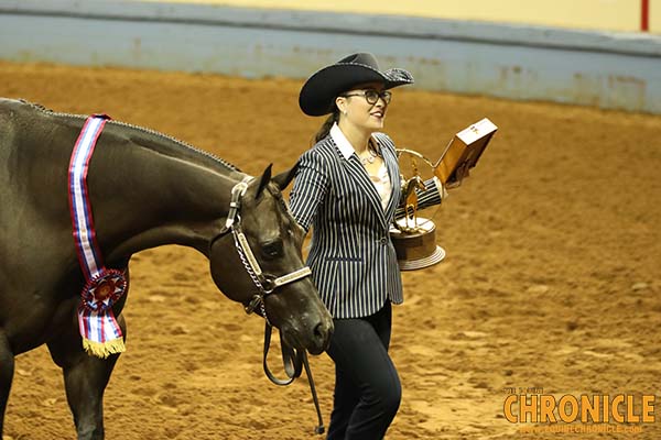 Margaret Carter/Coos Me In The Dark, Erin Mask/Sheza Te Coolest Kid Win Aged Halter Classes at 2018 AQHA Youth World