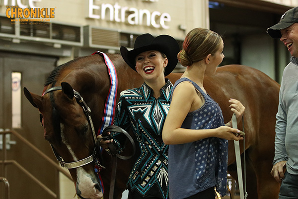 Gracie Himes and Essentially Good Win First AQHA World Title in 14-18 Showmanship