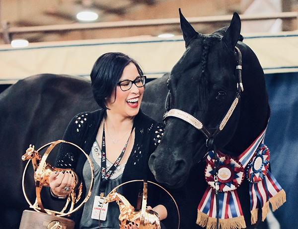 Today’s AQHA World Champions Include Robertson, Roark, Turner, and Finkenbinder