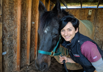 Veterinarian Honored For Putting CA. Fire Victims Ahead of Own Practice