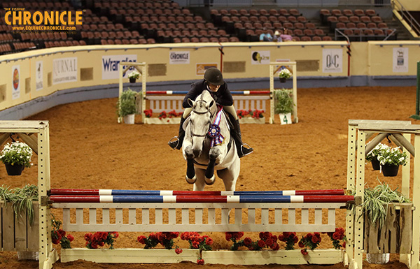 Abigail Hardy, Madeline Keyes, and Caroline Bradley Win Over Fence Classes at AQHA Youth World