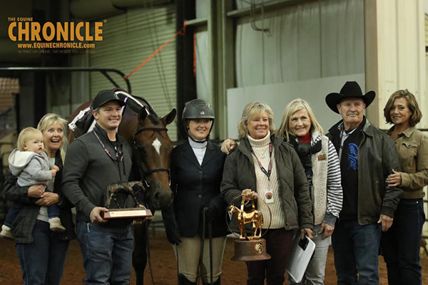 2019 AQHA World- Junior Hunter Hack