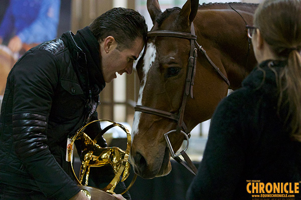 Johnson, Erickson, Haney Win Morning Working Hunter Classes at AQHA World