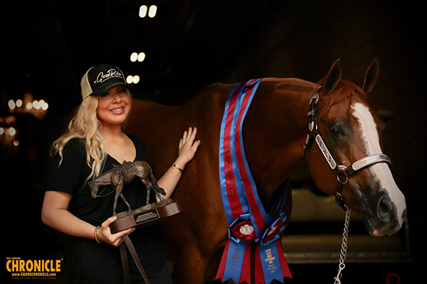 Lauren Gralla Wins 18 and Trail and Western Riding at APHA World Within the Same Hour