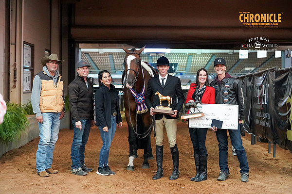 Victory Lap for Pretty Dang Good at 2023 AQHA World Show