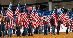 APHF and NSBA Foundation Honor Veterans at the 2025 Heroes On Horses® Parade of Heroes