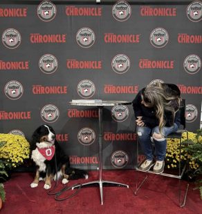 EC Photo of the Day – EC Red Carpet Interview