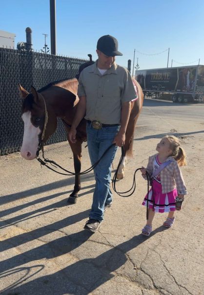 EC Photo of the Day – A Love Without End EC Photo of the Day – A Love Without End