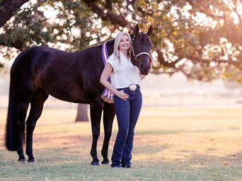 Katie Jo Jones and Robin Frid Show Horses Announce Sale of Im ExtremelySchmancy