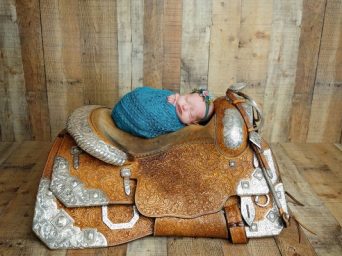 EC Photo of the Day: A Horse Girl in the Making