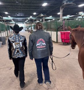 EC Photo of the Day: The Love of Sisters