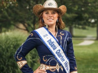 “Show IQHA” Giveaway from 2026 Indiana QHA Queen Riata Rouch