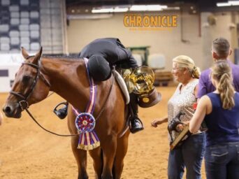 EC Photo of the Day: A Single Hoofbeat