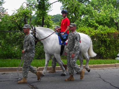 $10,000 Challenge Grant Will Support Research on Equine Programs Serving Veterans With PTSD/TBI