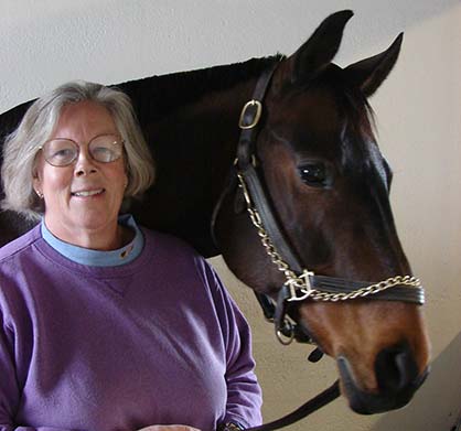Female Equine Vet Pioneer Passes at Age 68