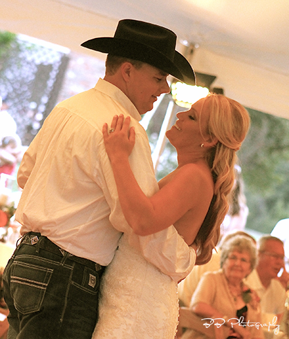 Congratulations Tate and Jamie Oakley on Recent Nuptials!