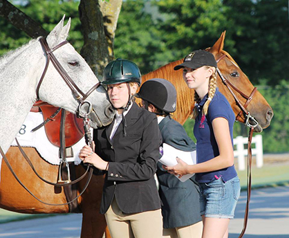 Around the Ring Photos From 2015 GQHA May Novice Show