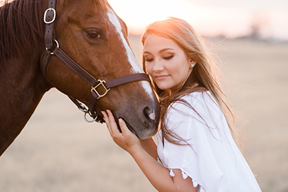 Sydney Scheckel – A Shining Light in the Equestrian Community
