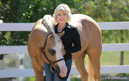 Hokana Training Tip: Relax and Focus Your Horse