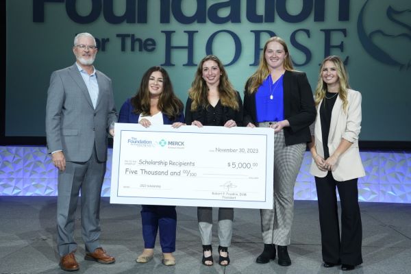 Five Dedicated Equine Veterinary Students Awarded $5,000 Merck Animal Health Scholarships by The Foundation for the Horse