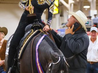 EC Photo of the Day: Happy Father’s Day from The Equine Chronicle!